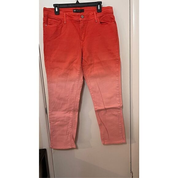 Levi's Women's Mid-Rise Skinny Colored Stretch Casual Jeans in Coral Size 32 - Picture 3 of 13